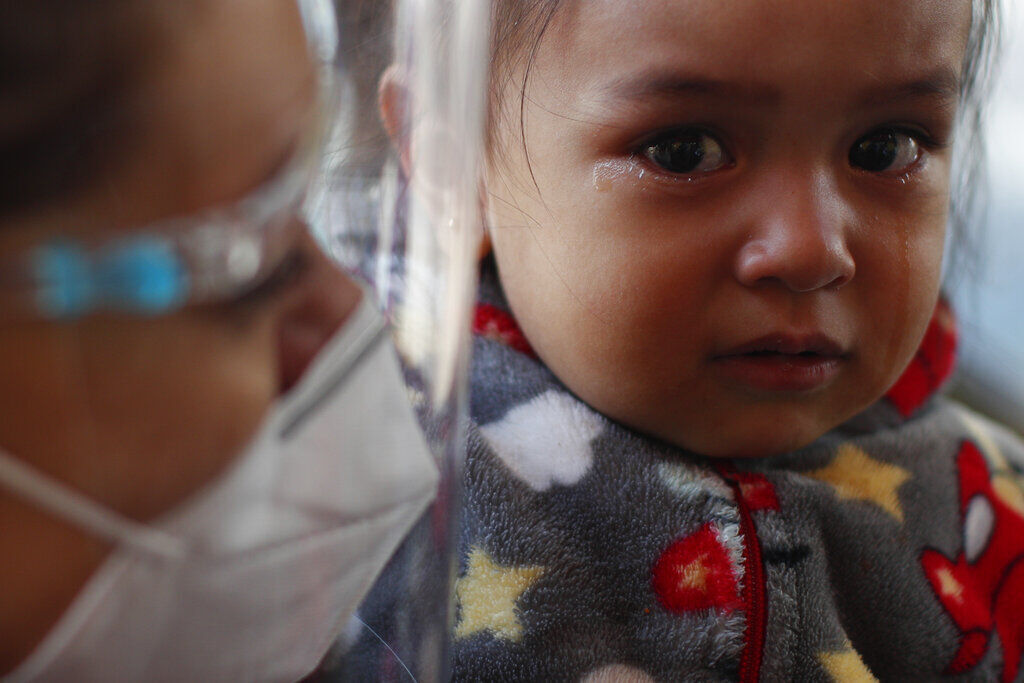 APTOPIX Mexico Flu Vaccine
